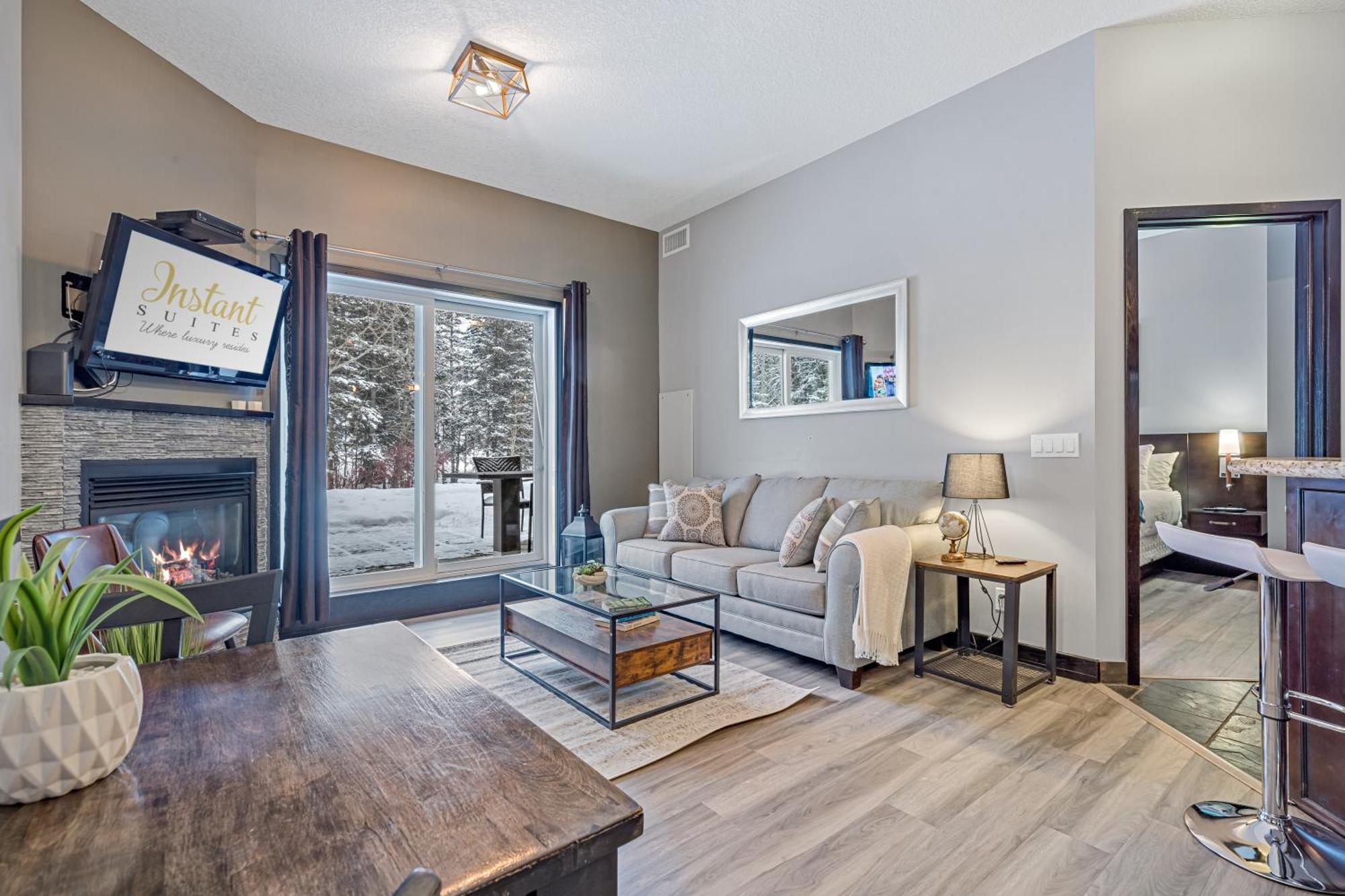 Nature'S Nook By Instant Suites Pool & Hottub Canmore Eksteriør billede